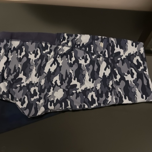 Fabletics PowerHold Camouflage Leggings - Picture 3 of 11